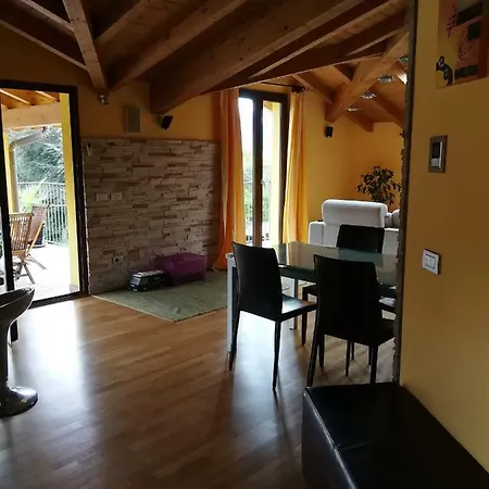 Attico Lago&monti Ferienhaus
